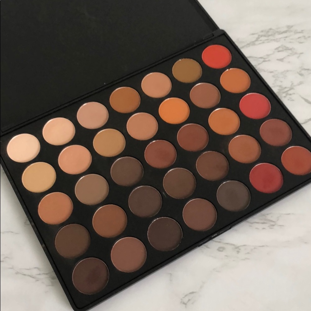 Morphe Eyeshadow pallet